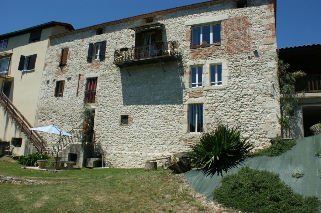 Chambres D'Hotes Moulin De Rigoulieres Saint-Sylvestre-sur-Lot Exterior photo